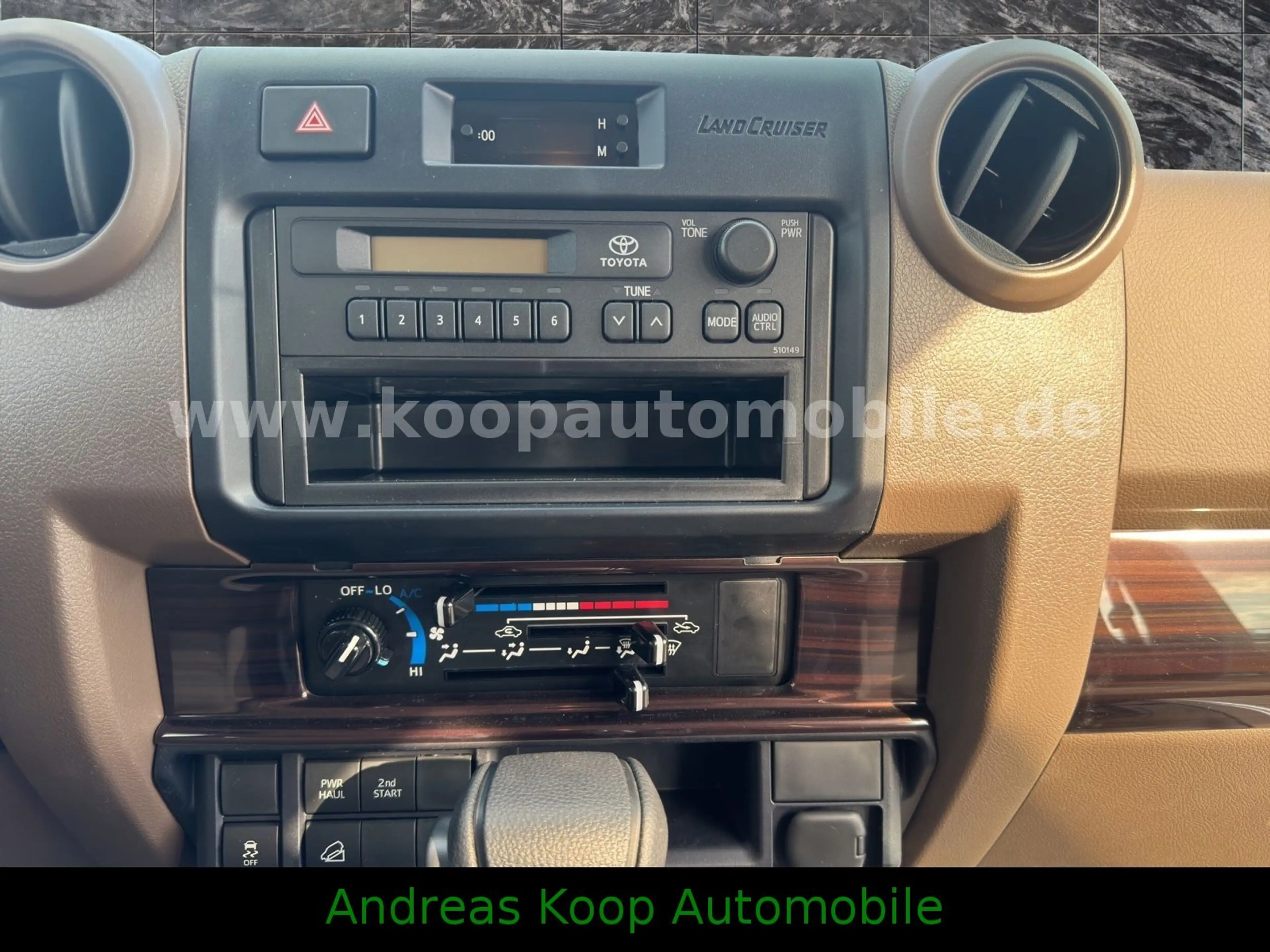 Toyota Land Cruiser GRJ 79 DC LX 40th Automatik SOFORT — photo 7