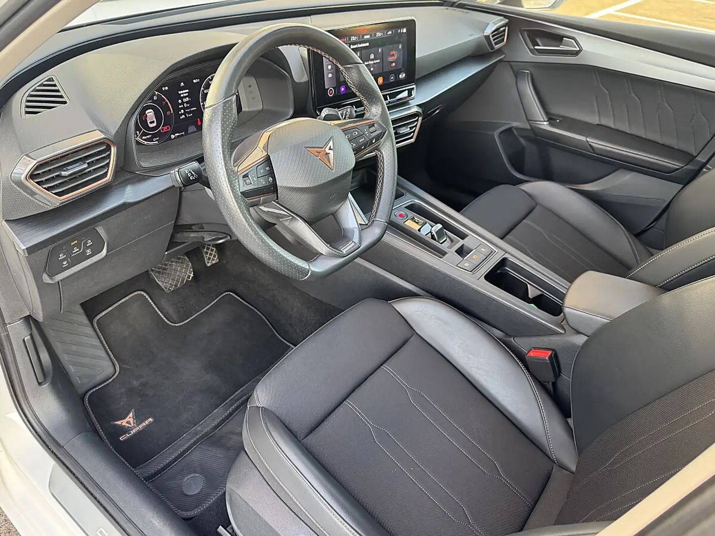 CUPRA Leon SP Kombi 1.5 eTSI DSG 150 Weiß - 2