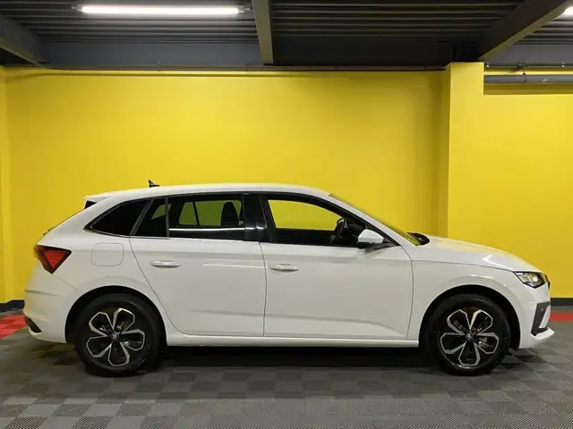 Skoda Scala view 3