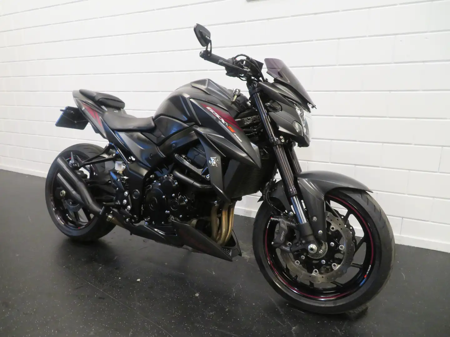 Suzuki GSX-S 750 GSX-S ABS SPECIAL EDITION Negru - 2