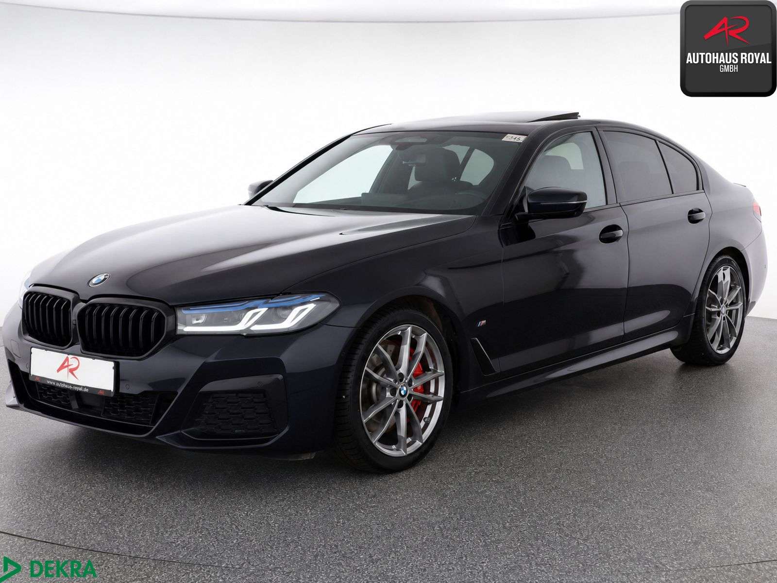 BMW M550