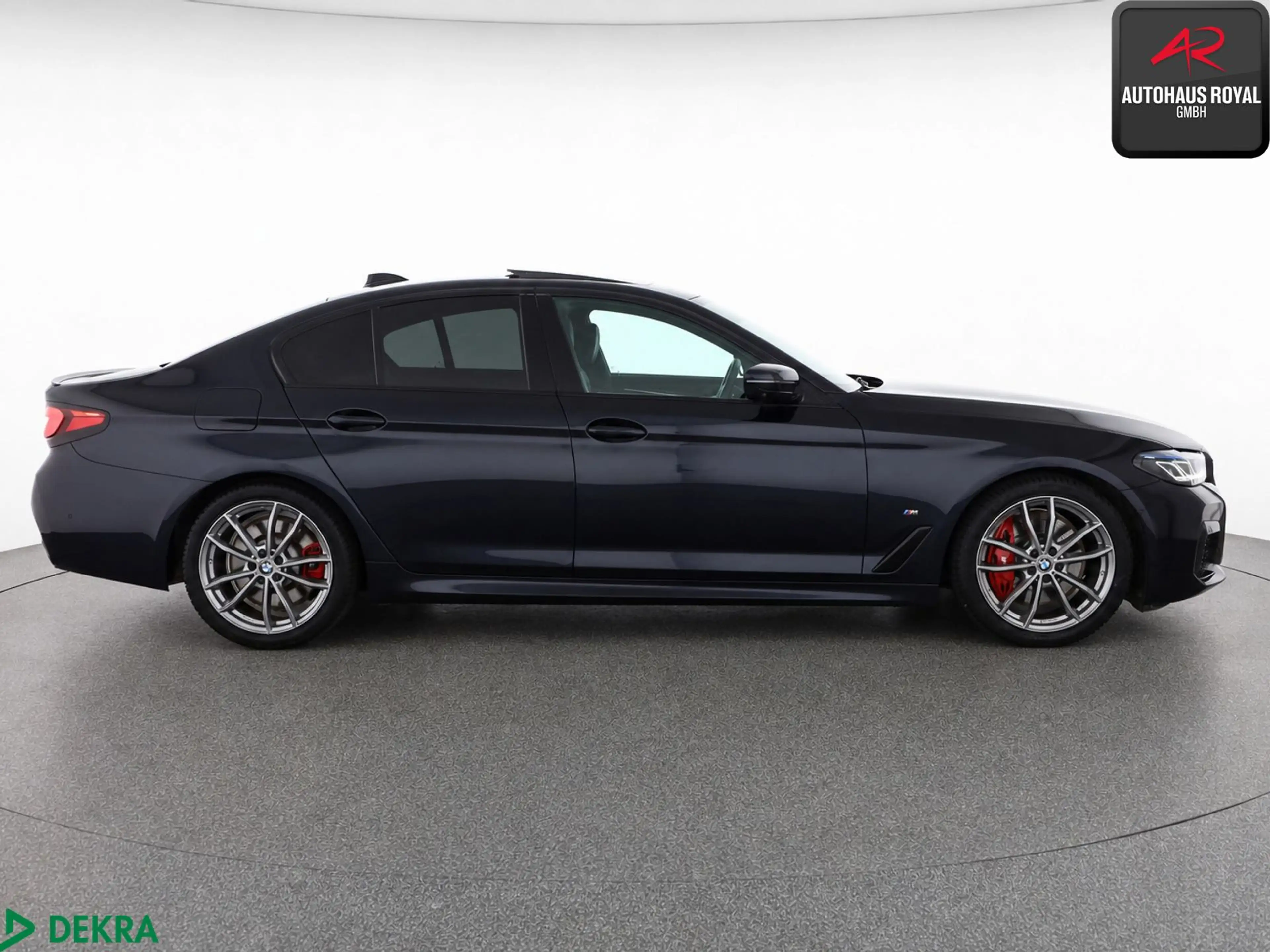 BMW M550 i xDrive LASER,HUD,SITZKLIMA,360GRAD,H/K,SH — photo 6