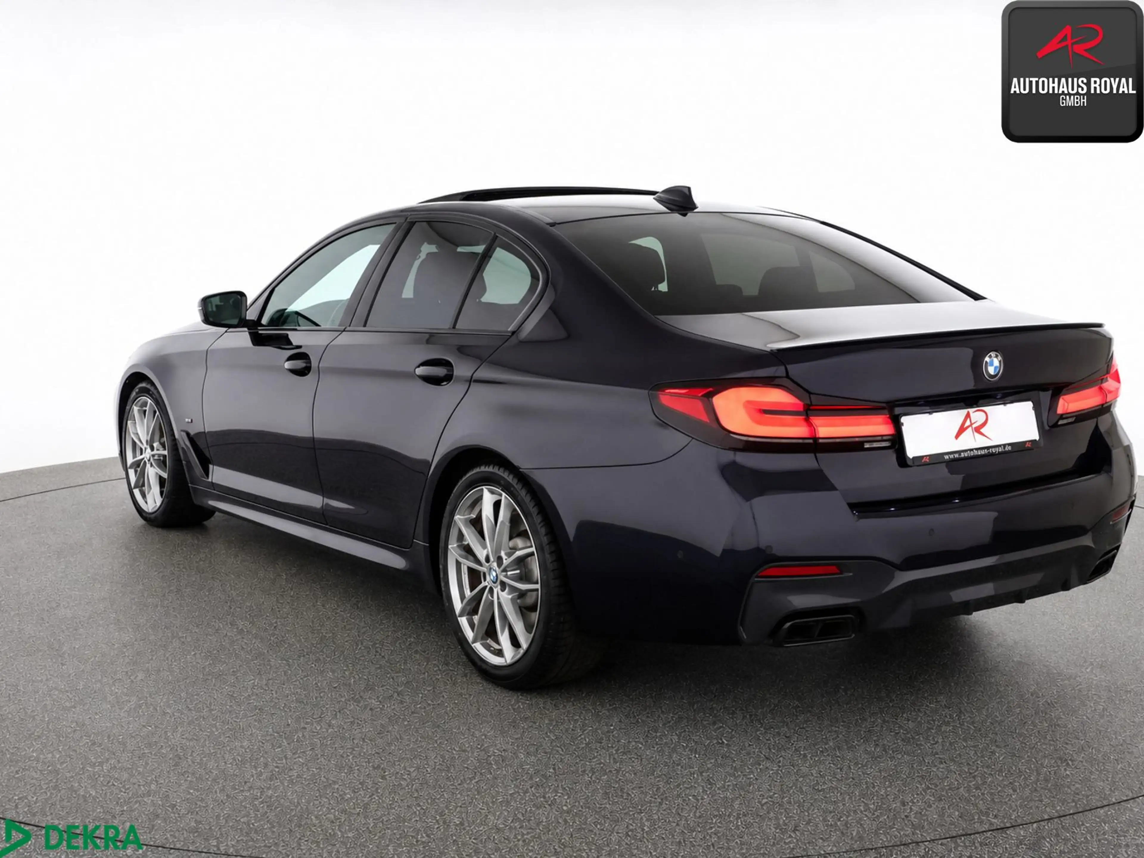 BMW M550 i xDrive LASER,HUD,SITZKLIMA,360GRAD,H/K,SH — photo 3