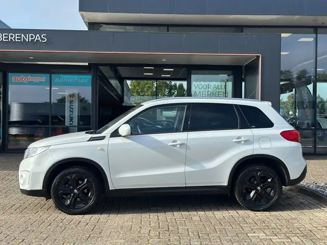 Suzuki Vitara view 5