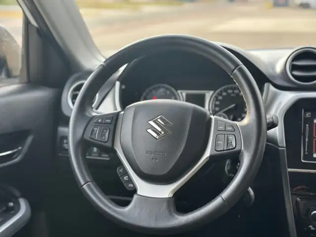 Suzuki Vitara view 15