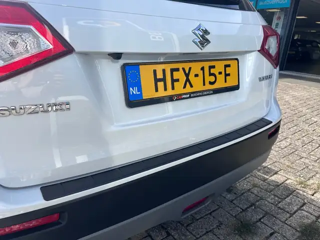 Suzuki Vitara view 12