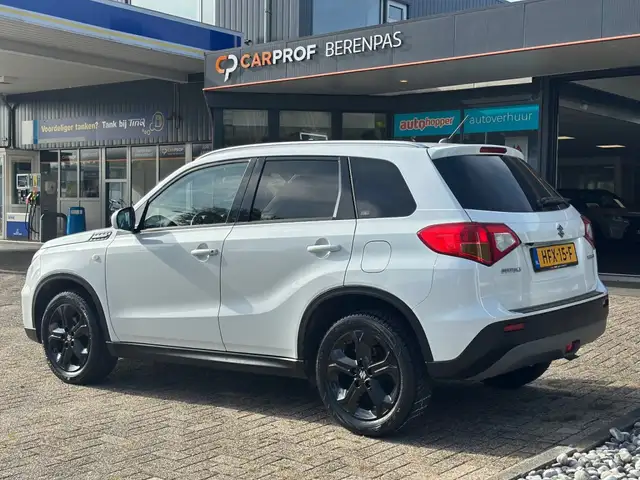 Suzuki Vitara view 11