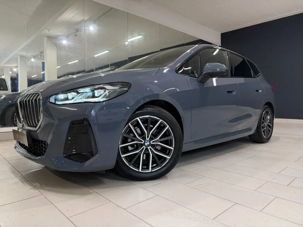 BMW 218
