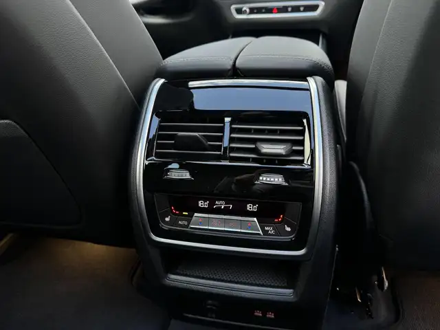 BMW X5 X5 view 5