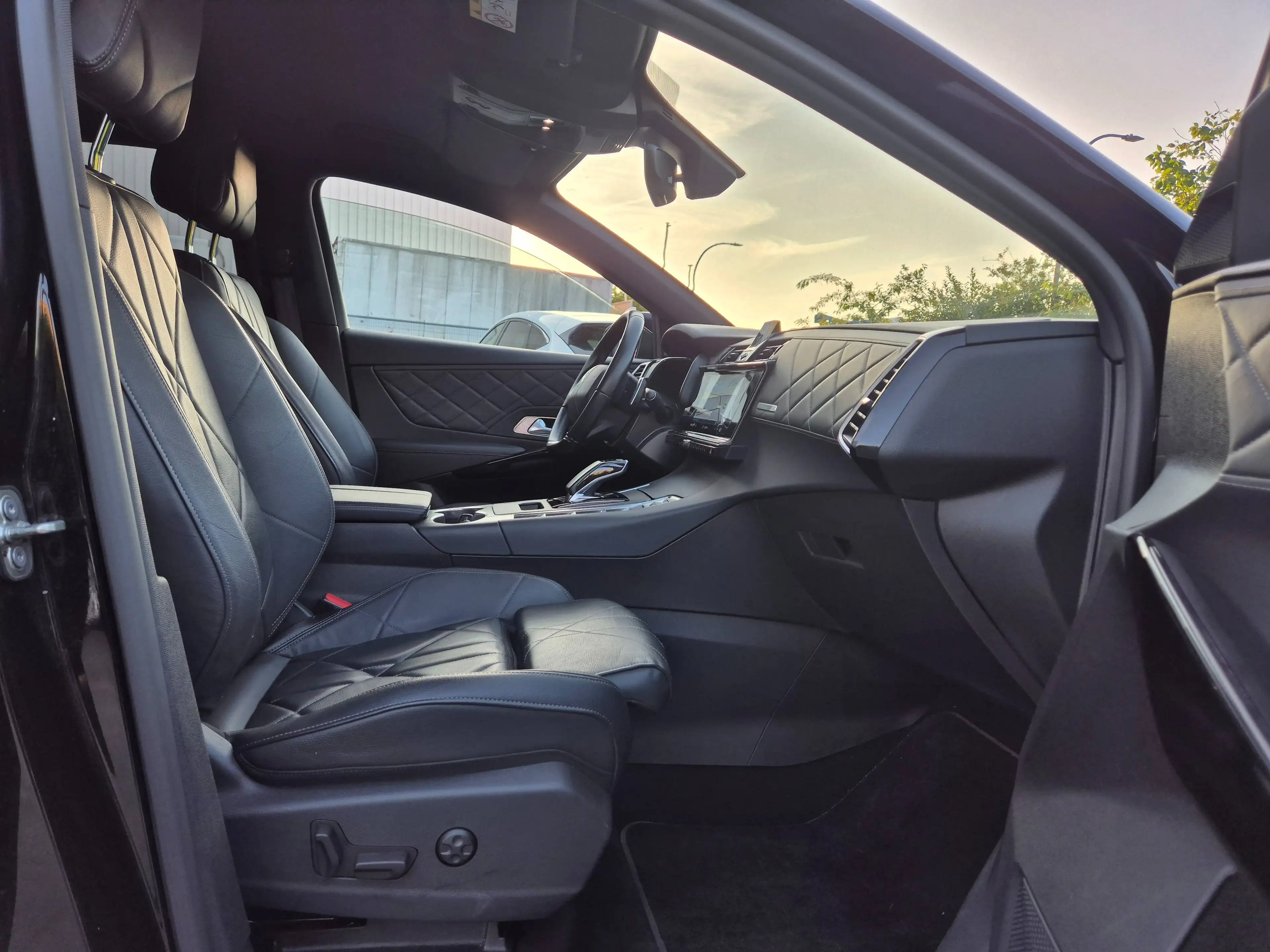 DS Automobiles DS 7 Crossback PHEV 1.6 E-TENSE // HYBRID // RIVOLI // 74.847 KM !! — photo 13