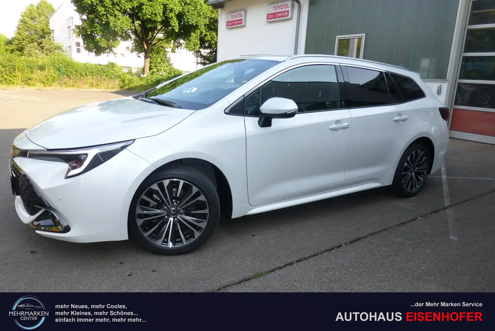Toyota Corolla Touring Sports Hybrid Team D  2.0l 112 kW (152 ... Weiß - 1