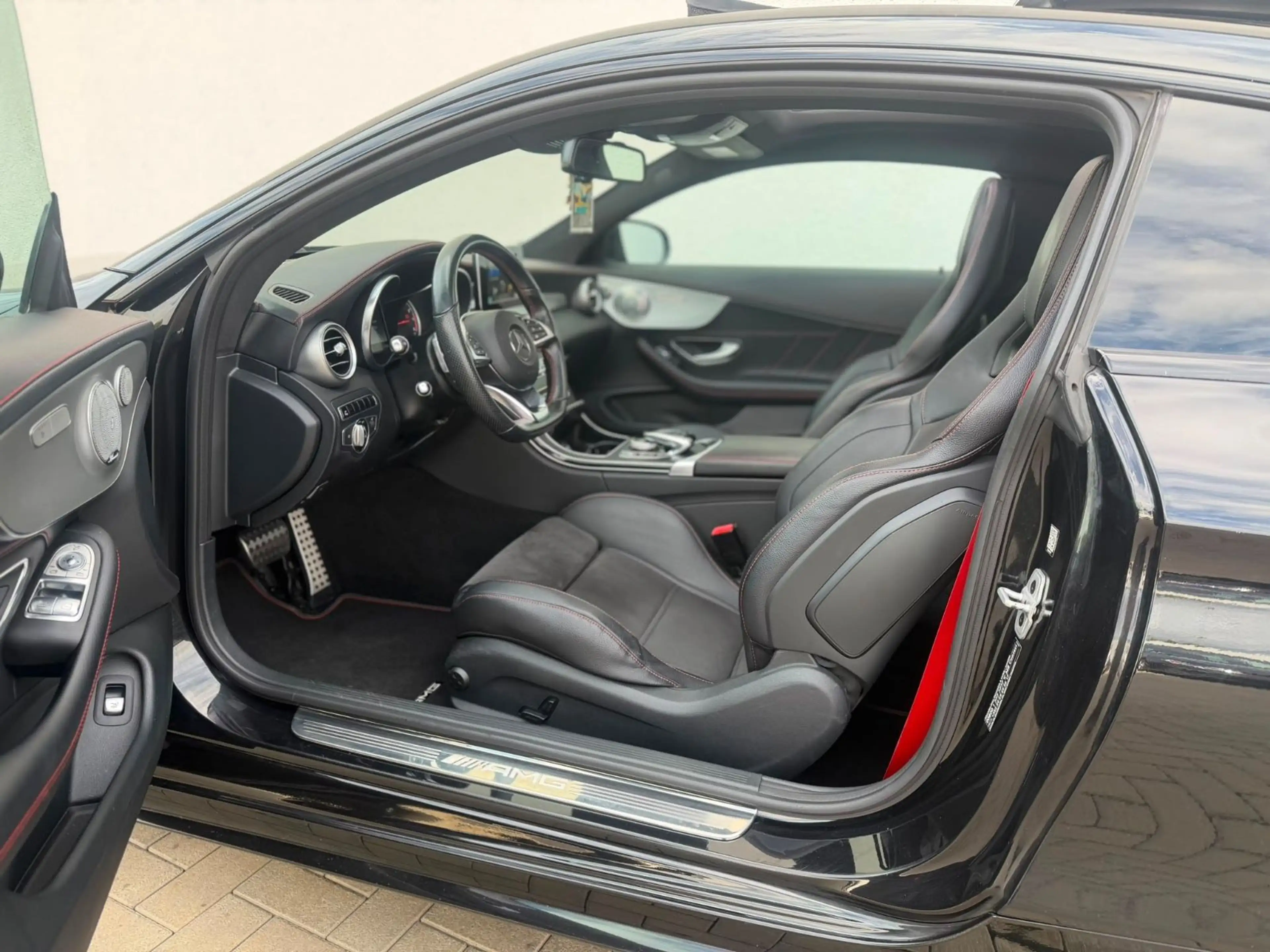 Mercedes-Benz C 43 AMG C Coupe C 43 AMG 4Matic — photo 14