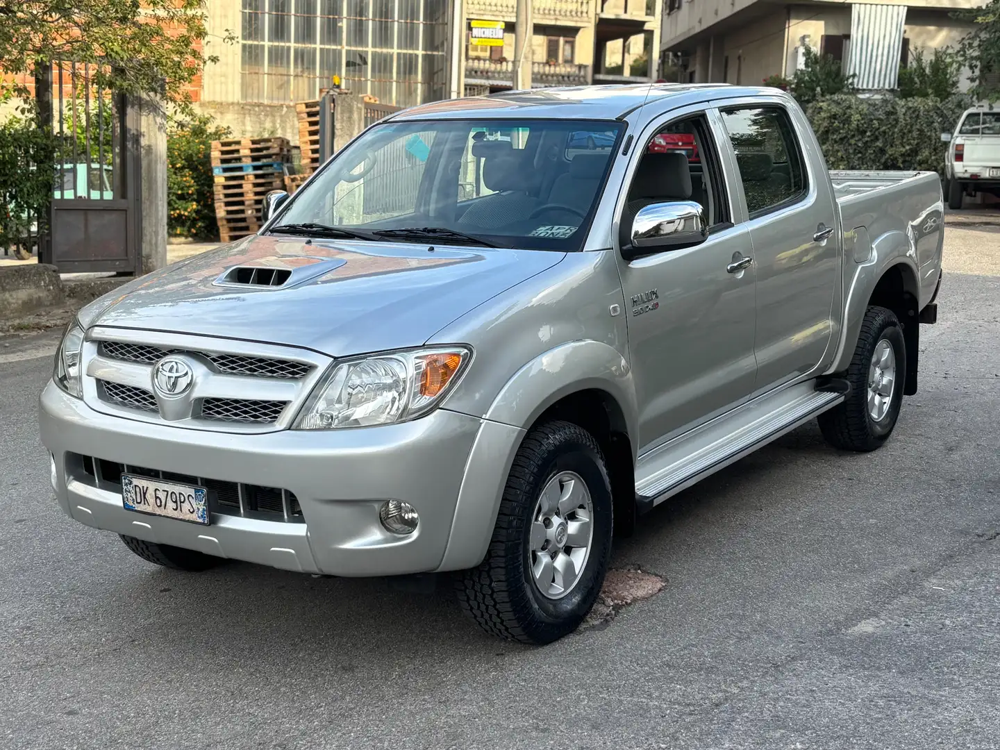 Toyota Hilux Hilux 3.0 d-4d double cab SR Grigio - 1
