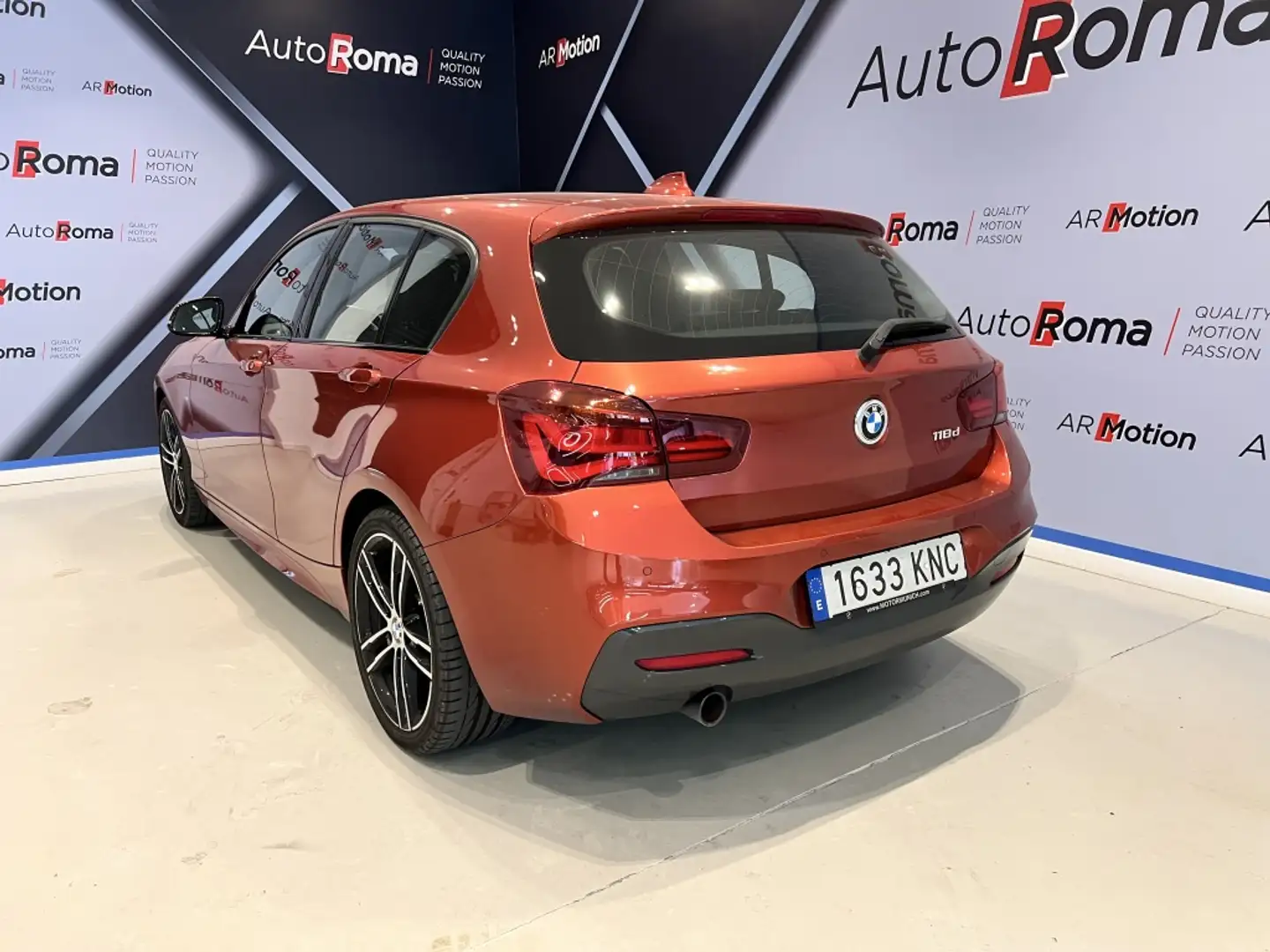 BMW 118 118d Naranja - 2