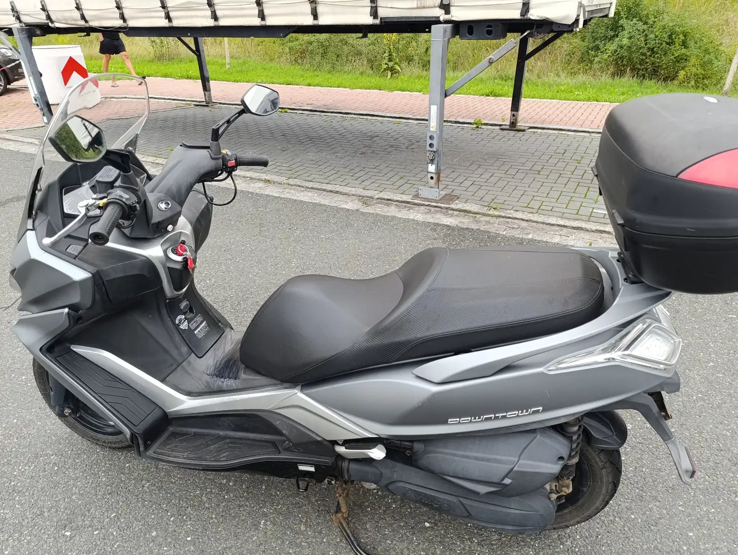 Kymco Downtown 125i Szürke - 2