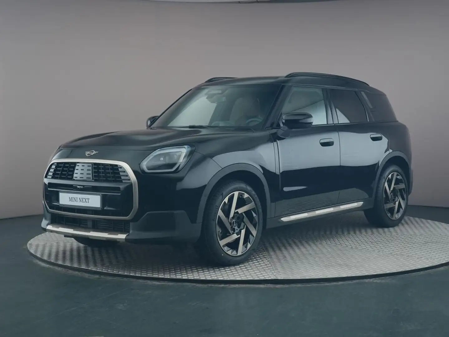 MINI Countryman C 1.5 Favoured XL Zwart - 1