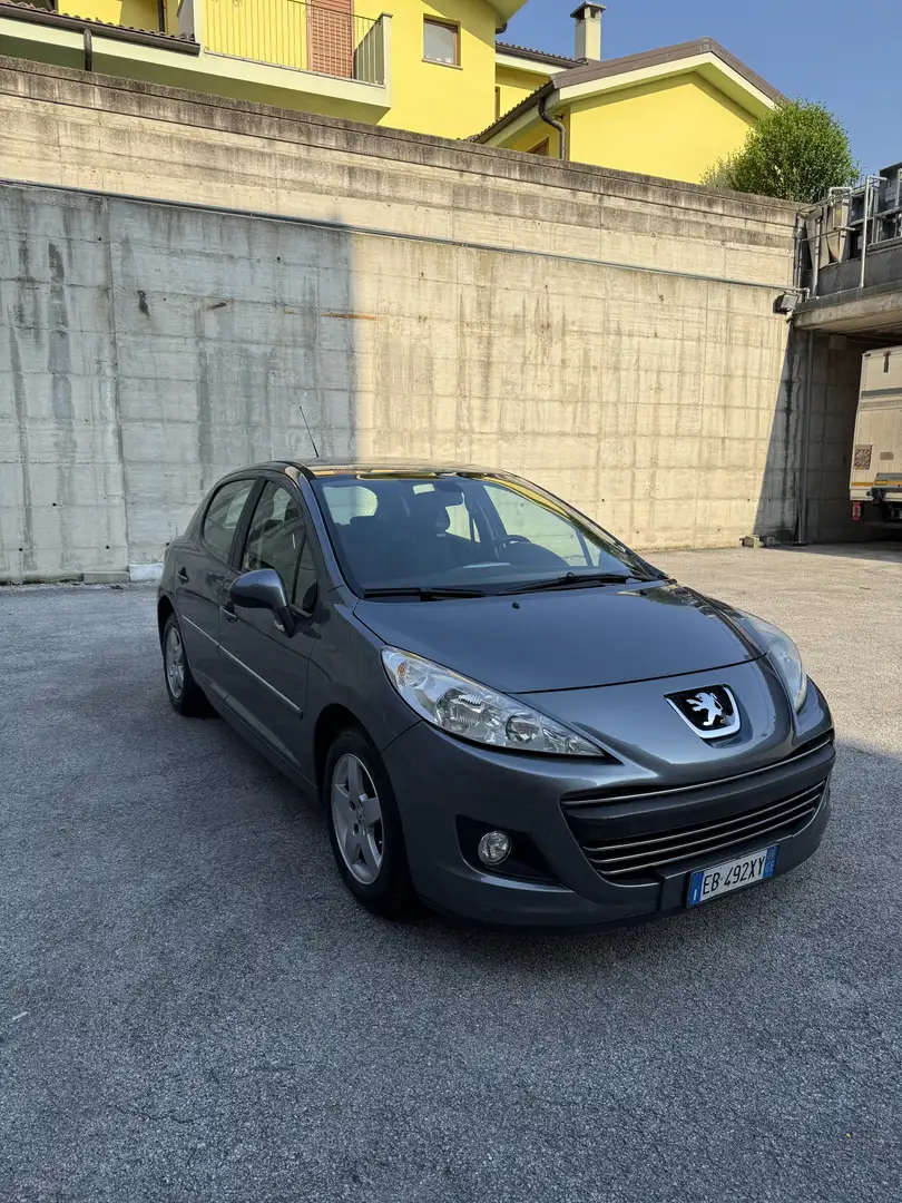 Peugeot 207 5p 1.4 vti 16v XS FL - 1