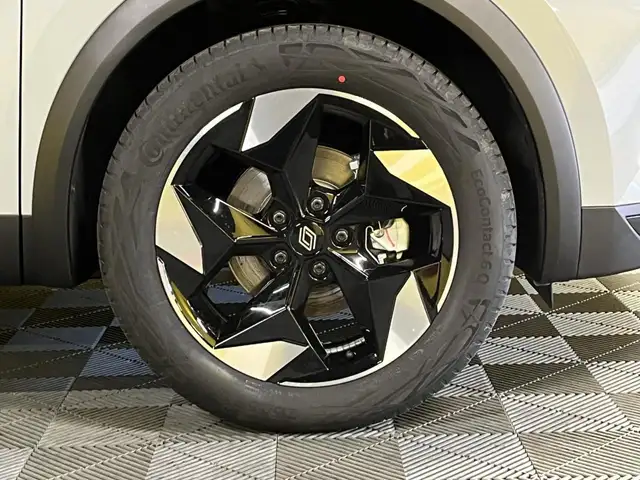 Renault Captur view 14