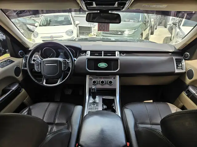 Land Rover Range Rover Sport view 9