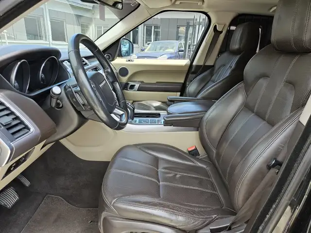 Land Rover Range Rover Sport view 8