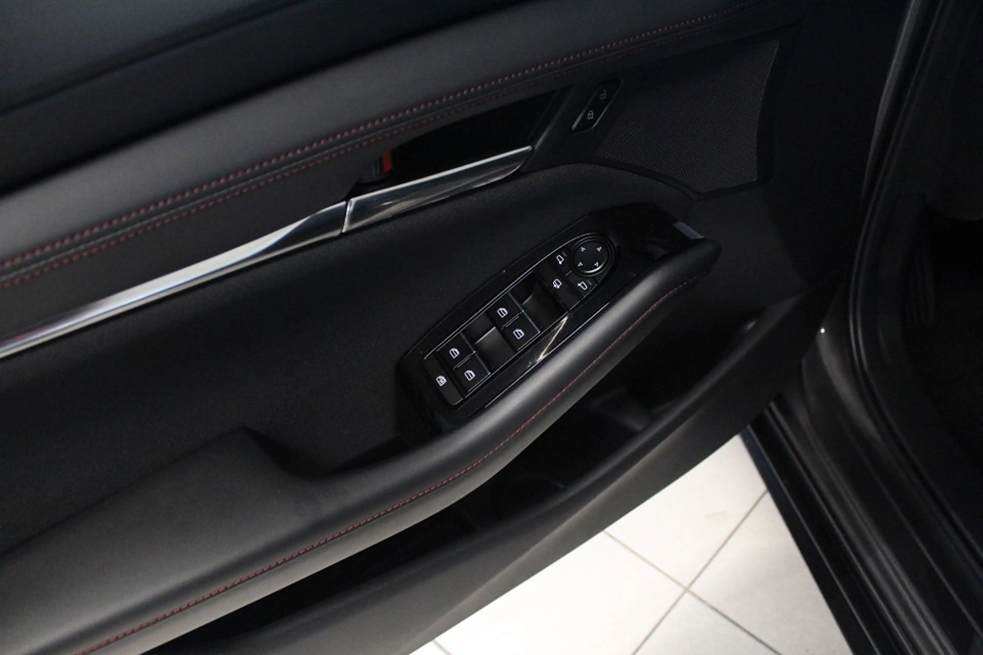 Mazda 3 2027 G-140 Homura LKR-Heizung — photo 10