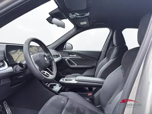 BMW X1 view 7