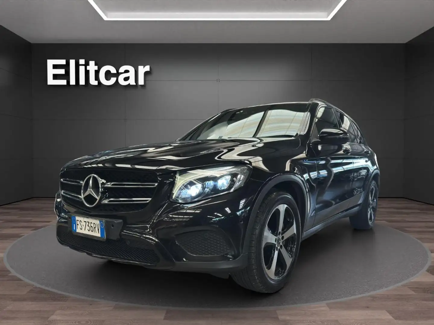 Mercedes-Benz GLC 220 d 4Matic Premium Schwarz - 1