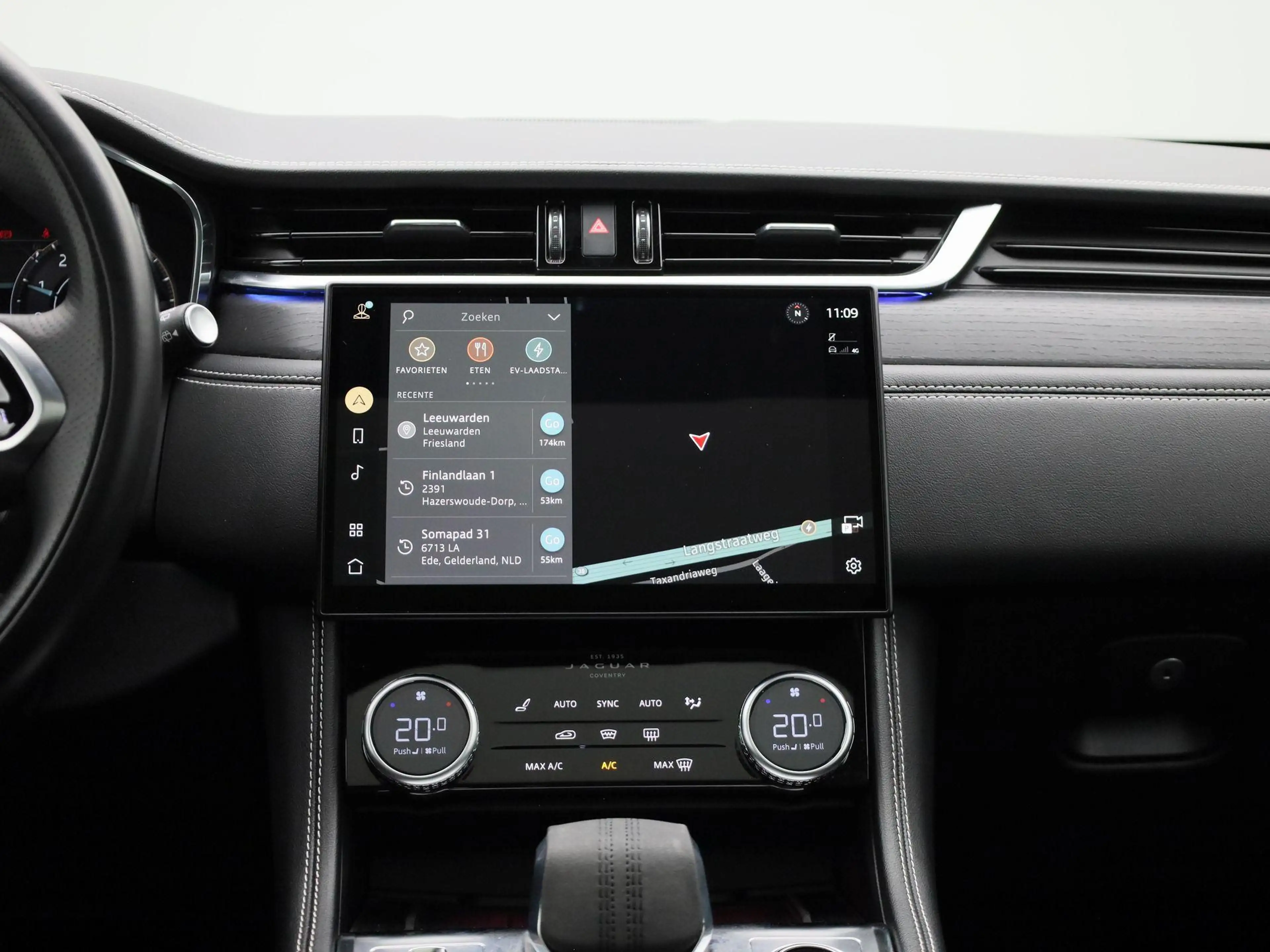 Jaguar F-Pace 2.0 P400e PHEV SE | Wordt Verwacht | Automaat | Ap — photo 9