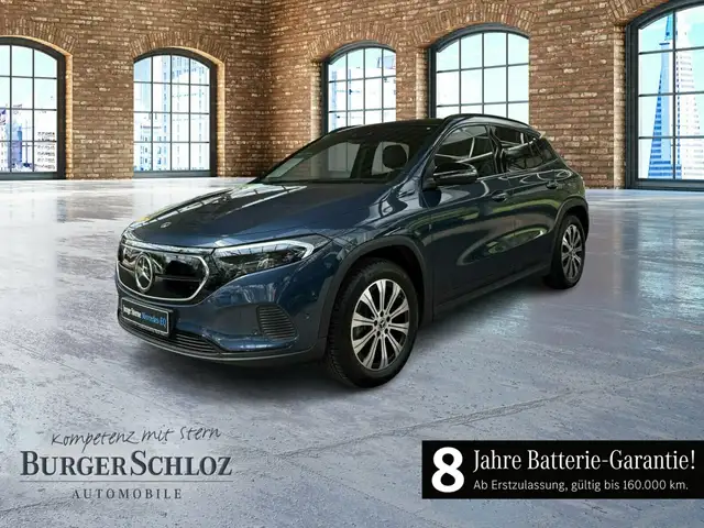Mercedes-Benz EQA 250 Progressive ACC AUT Kam. KlimaA LED LM