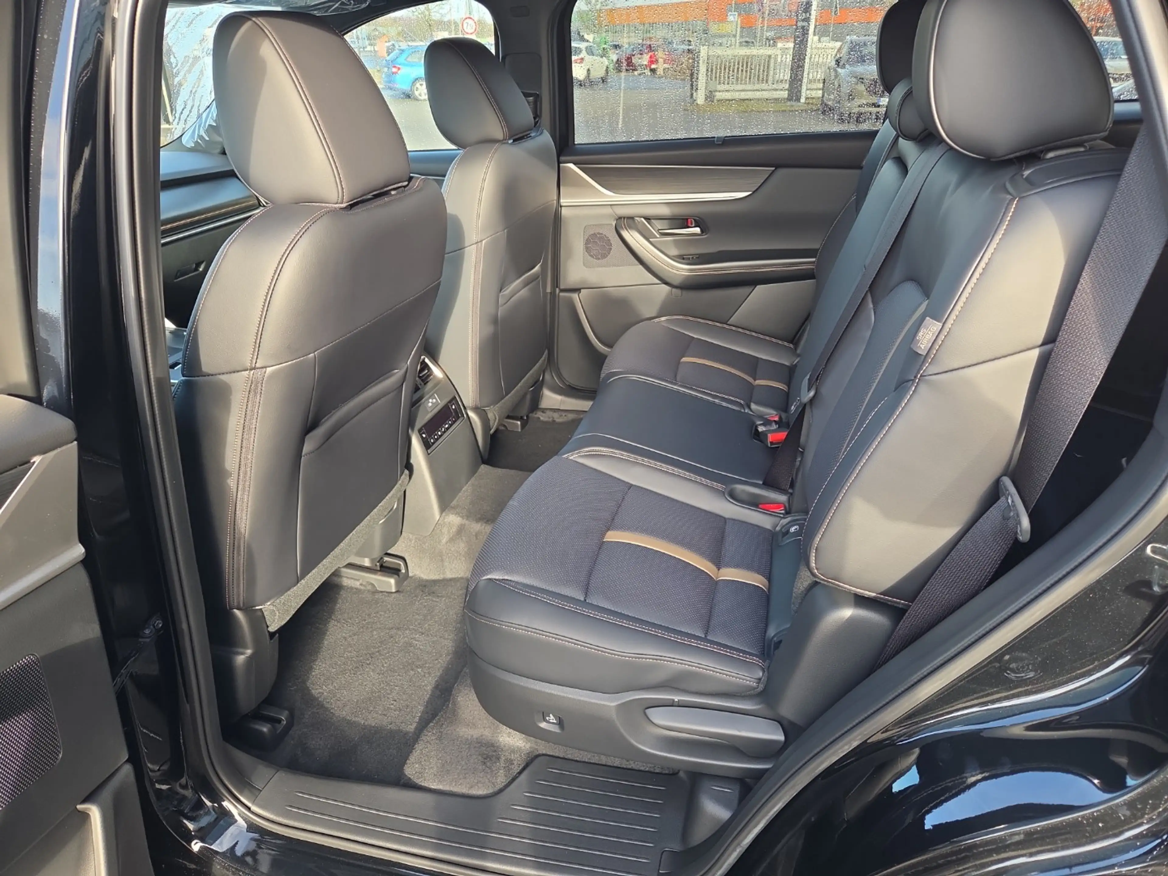Mazda CX-80 e-SKYACTIV PHEV 327ps Homura Plus,7 Si, 2026 — photo 9