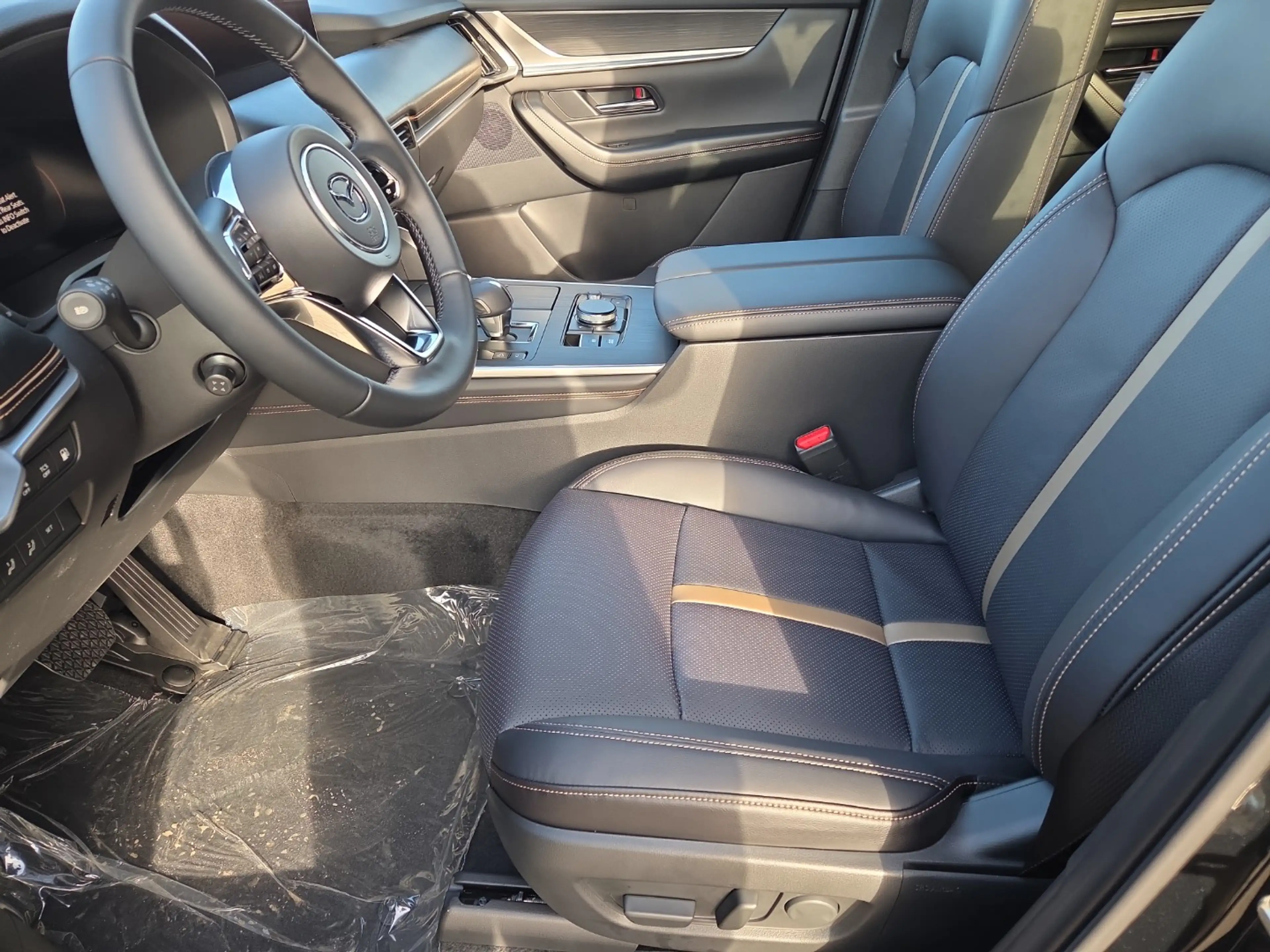 Mazda CX-80 e-SKYACTIV PHEV 327ps Homura Plus,7 Si, 2026 — photo 6