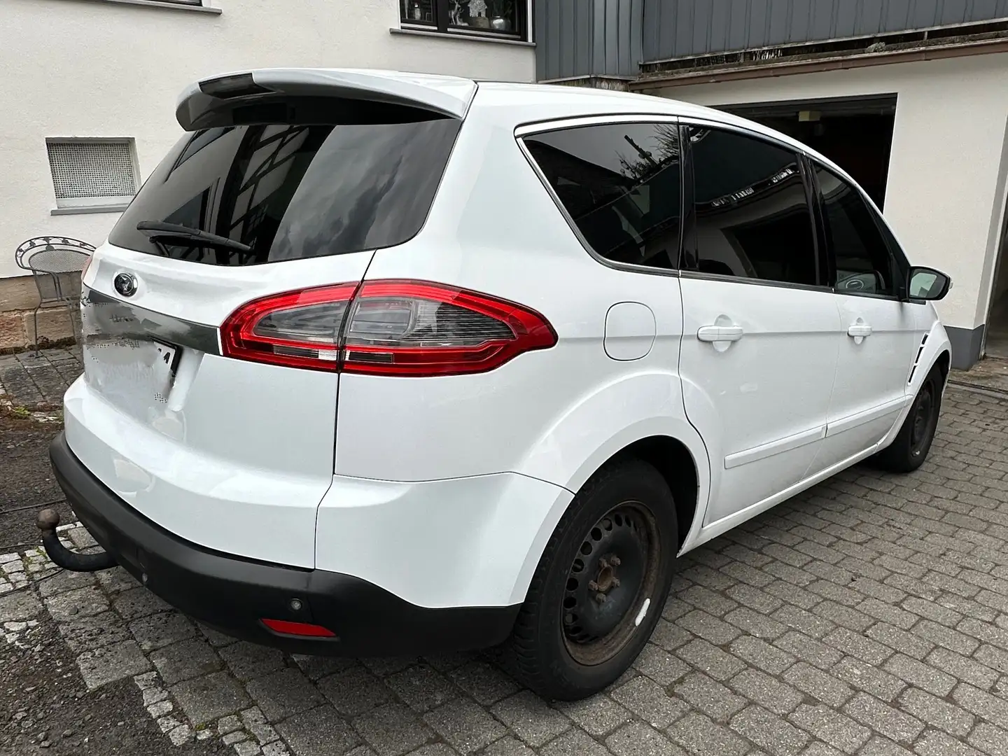 Ford S-Max S-Max 2.0 TDCi DPFTitanium Белый - 2