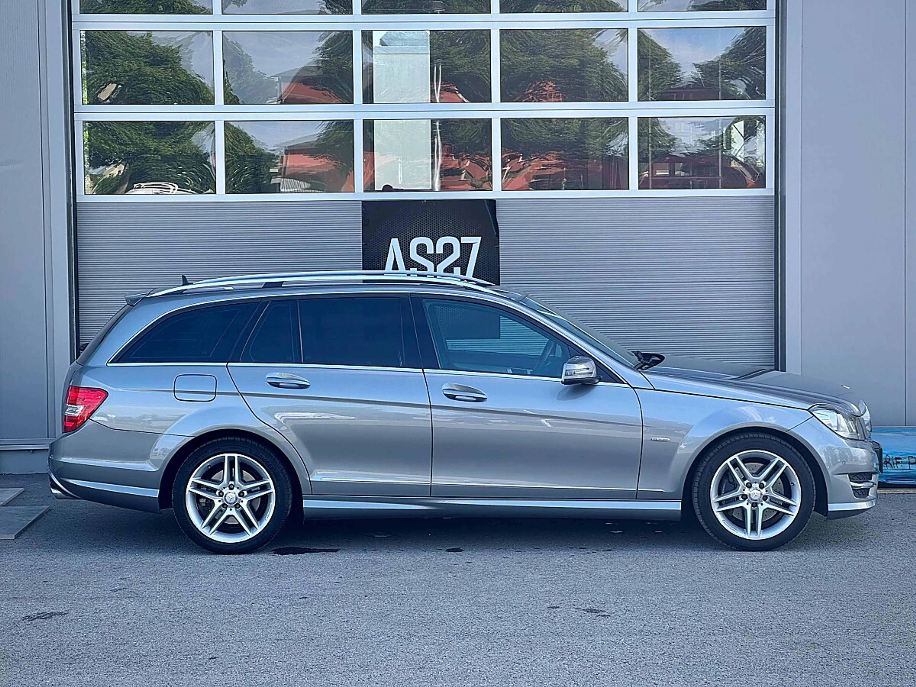 Mercedes-Benz C 350 T Avantgarde Aut. AMG Line BRABUS seltene Motor... — photo 3