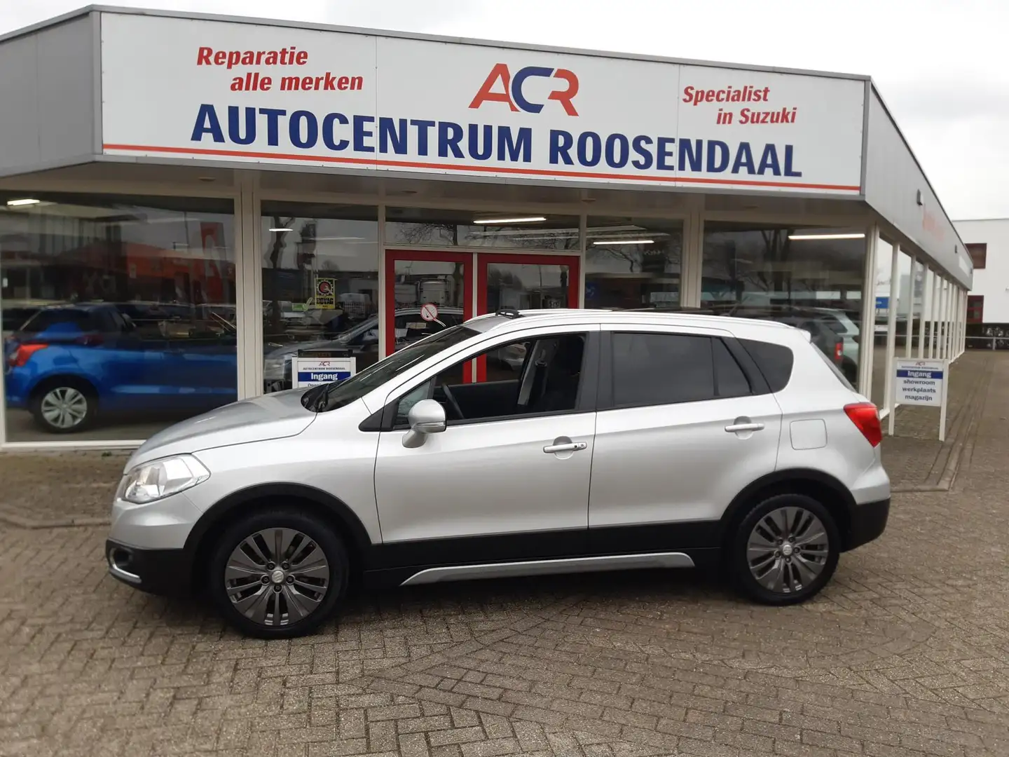 Suzuki SX4 S-Cross 1.6 Exclusive 5drs 1e eigenaar met suroof en trekh Szürke - 2