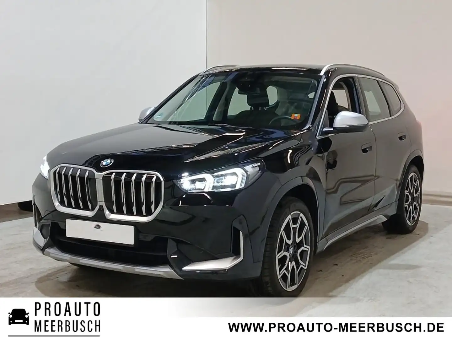 BMW X1 20d xDrive xLine AHK/ACC/ADAPTLED/NAVI/CARPLAY Schwarz - 1