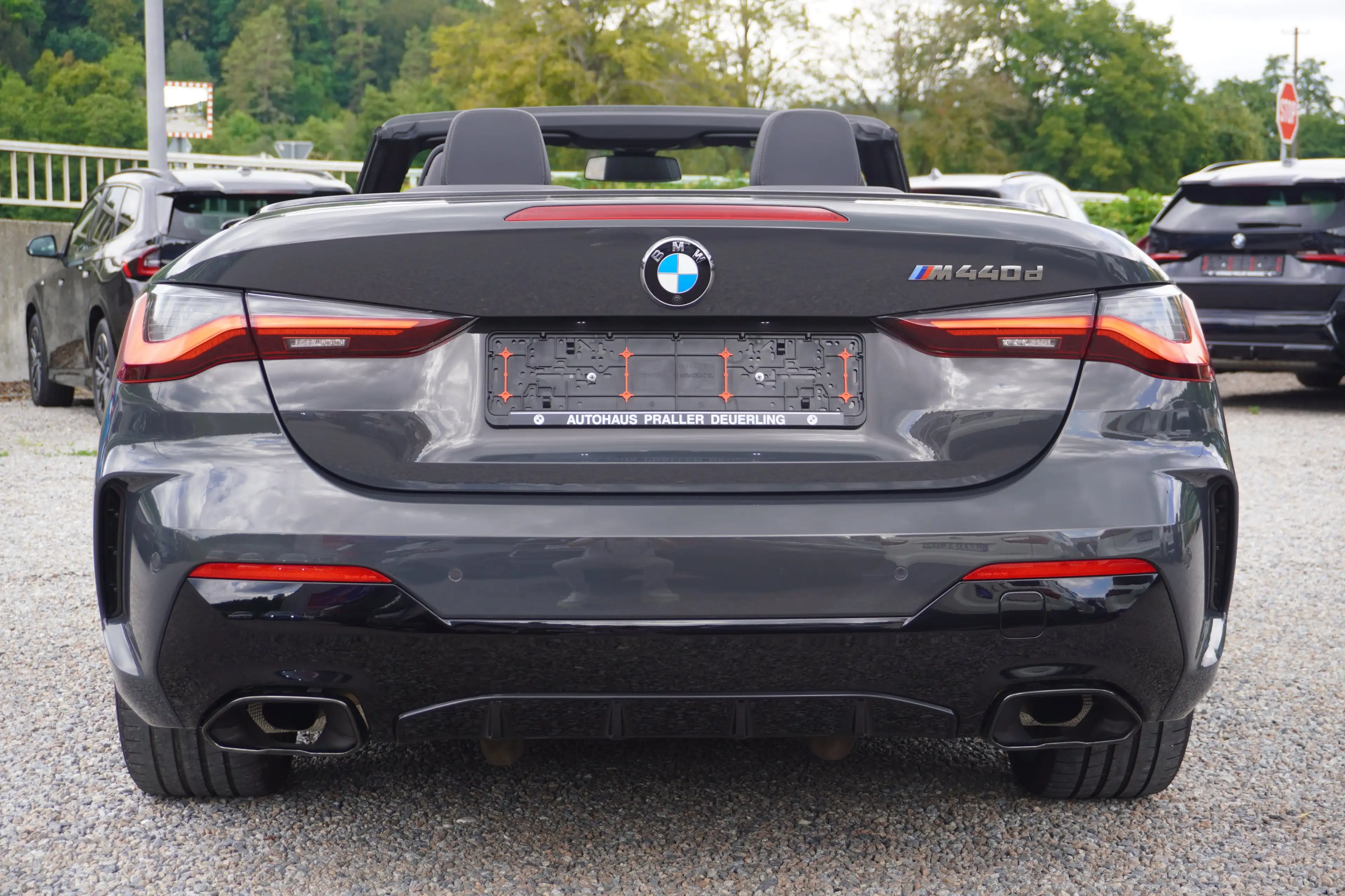 BMW 440 M440d xDrive Cabrio — photo 13