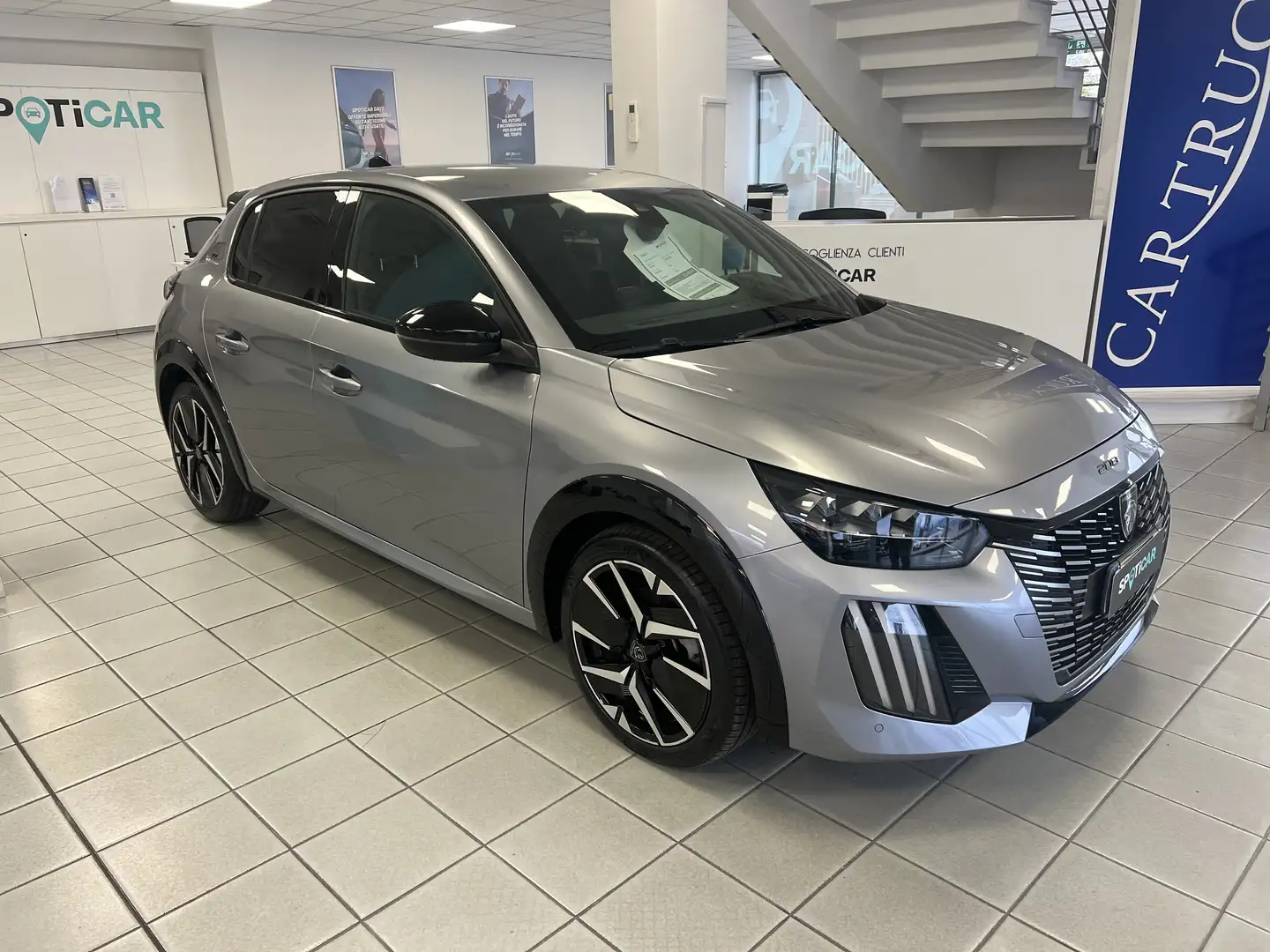 Peugeot 208 GT HIBRID 136 E-DCS6 Grijs - 1