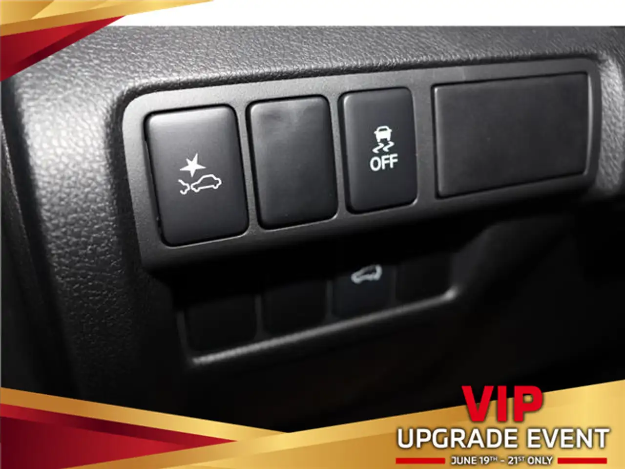 Mitsubishi Eclipse Cross снимка Mitsubishi Eclipse Cross