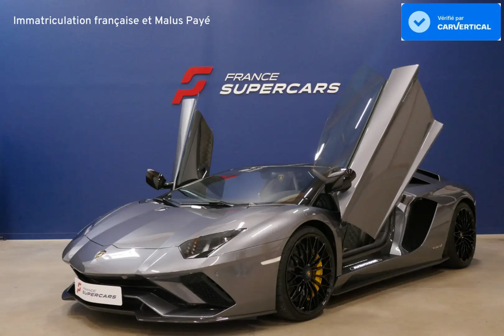 Lamborghini Aventador LP 740-4 Roadster S - 1