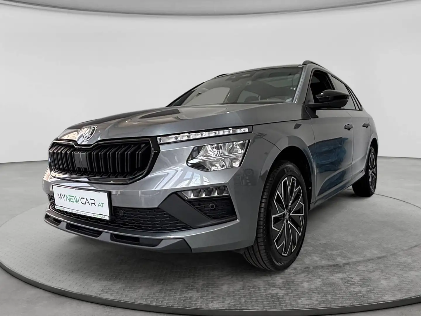 Skoda Kamiq Black Edition TSI *TAGESZULASSUNG* Grau - 1