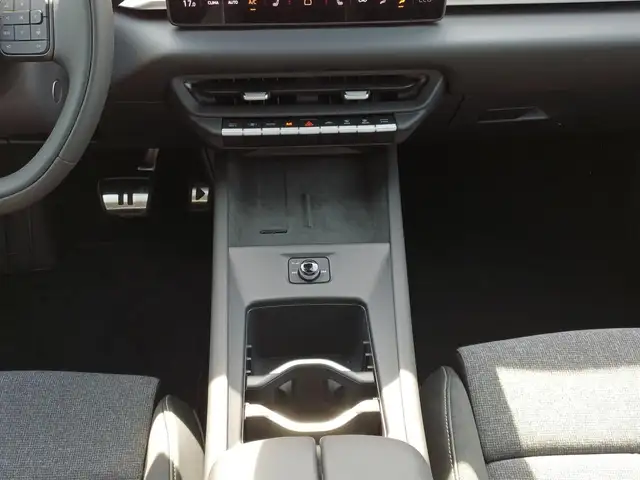 Volkswagen Id.3 view 12