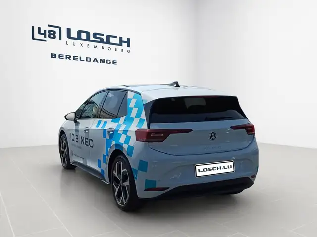 Volkswagen Id.3 view 7