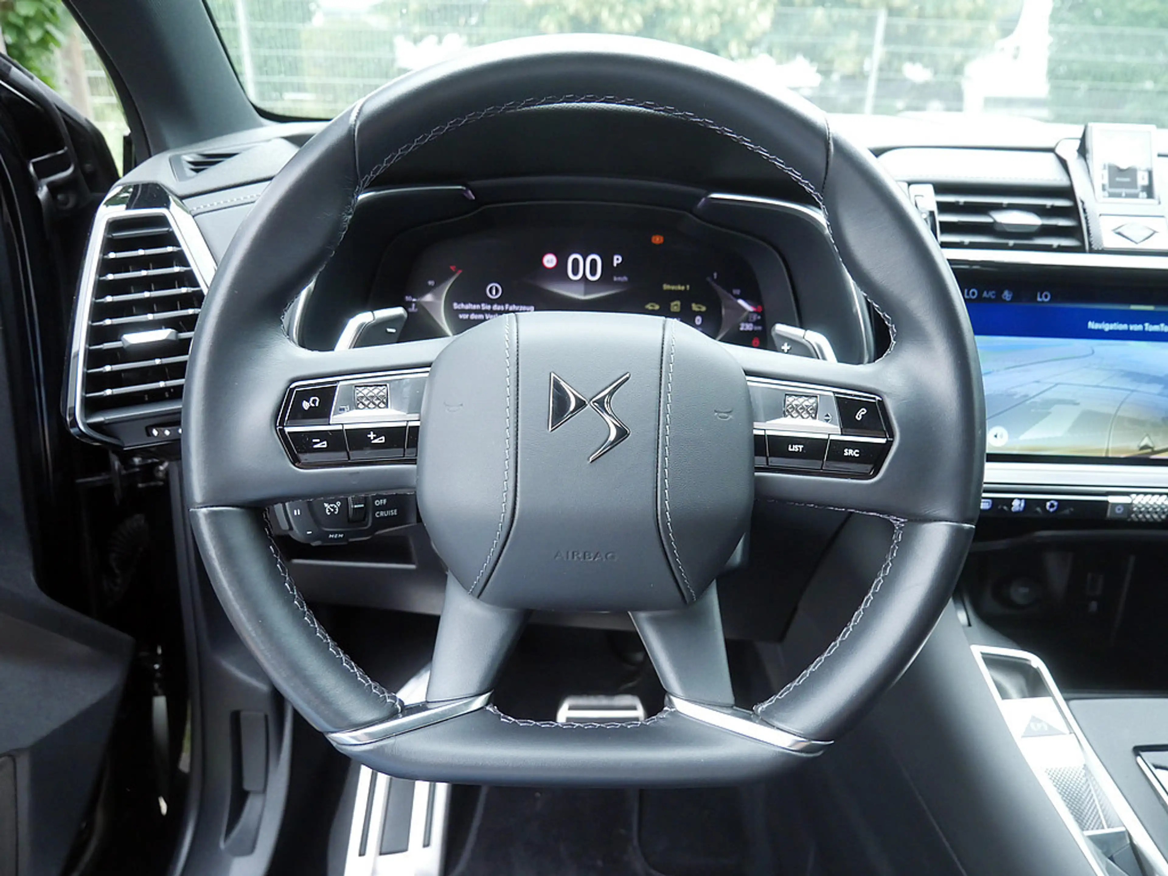 DS Automobiles DS 7 Crossback Opera BlueHDi 130 ACC LED PANO — photo 11
