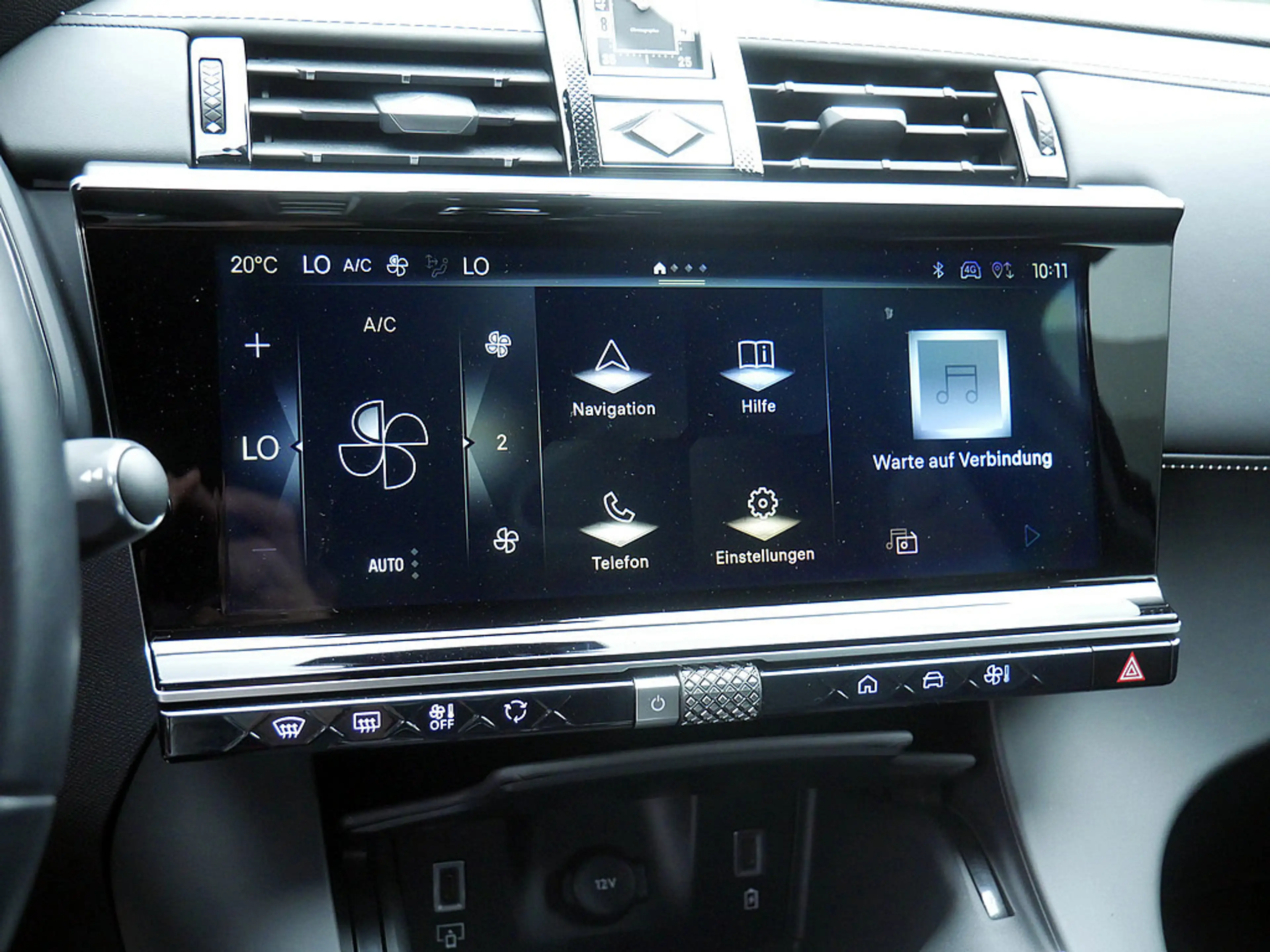 DS Automobiles DS 7 Crossback Opera BlueHDi 130 ACC LED PANO — photo 13