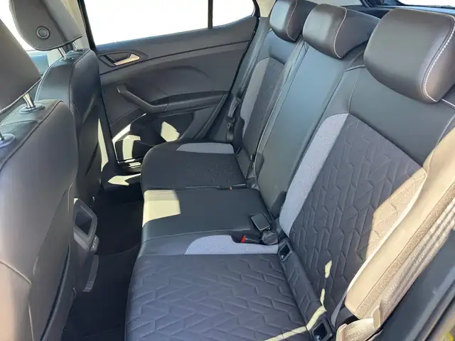 Volkswagen T-Cross view 10