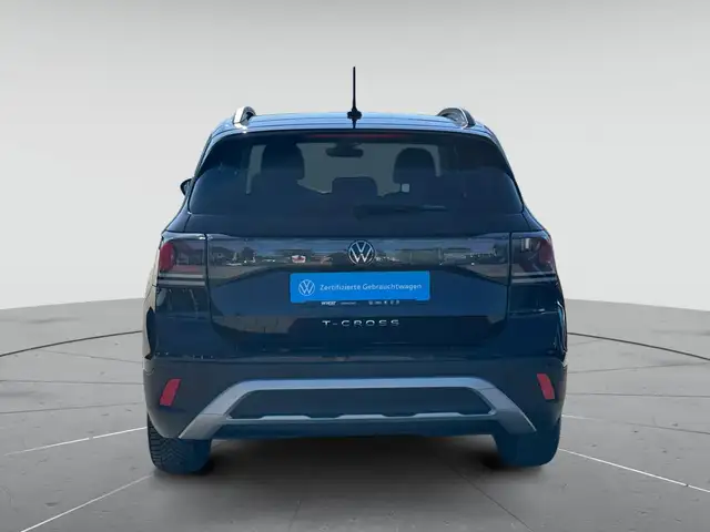 Volkswagen T-Cross view 7