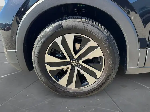 Volkswagen T-Cross view 15