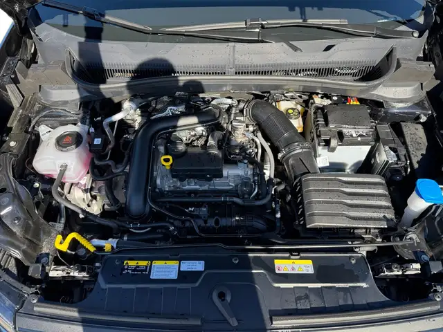 Volkswagen T-Cross view 12