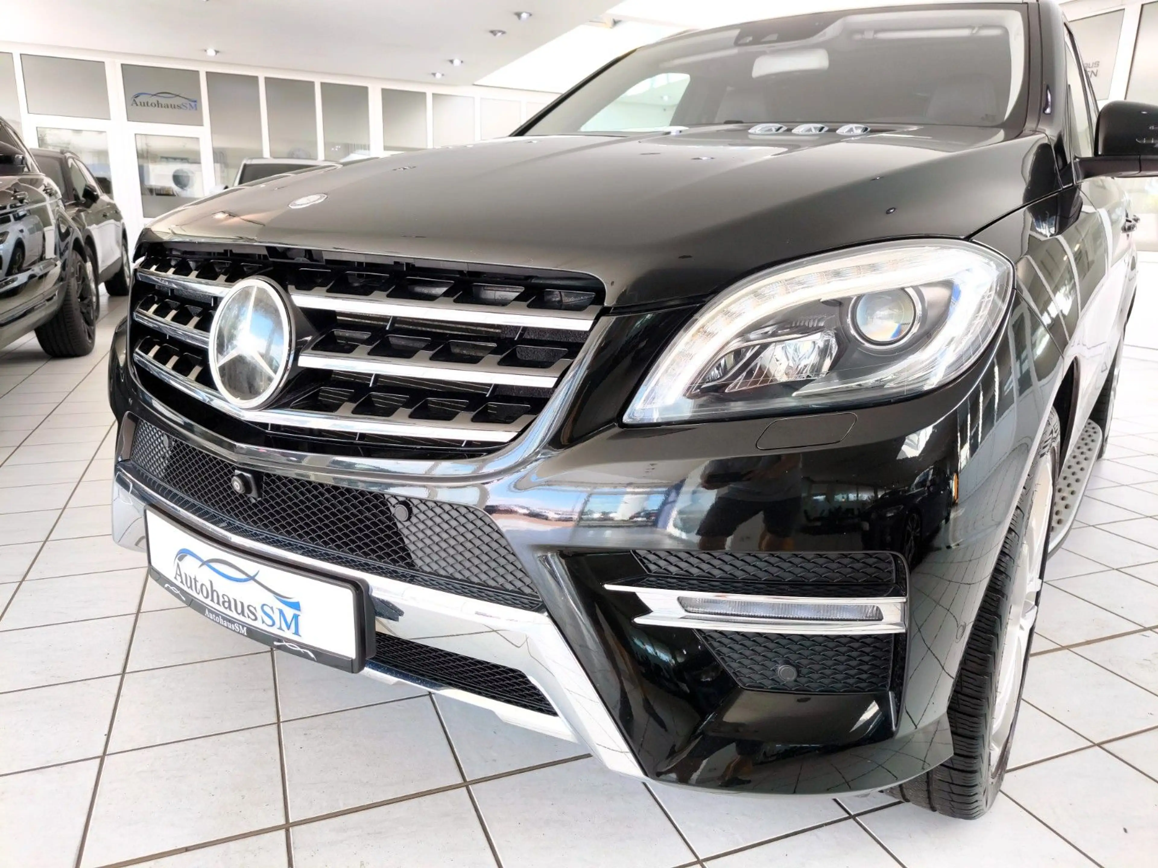 Mercedes-Benz ML 350 *4Matic*21 Zoll*AHK*AMG Paket* — photo 10