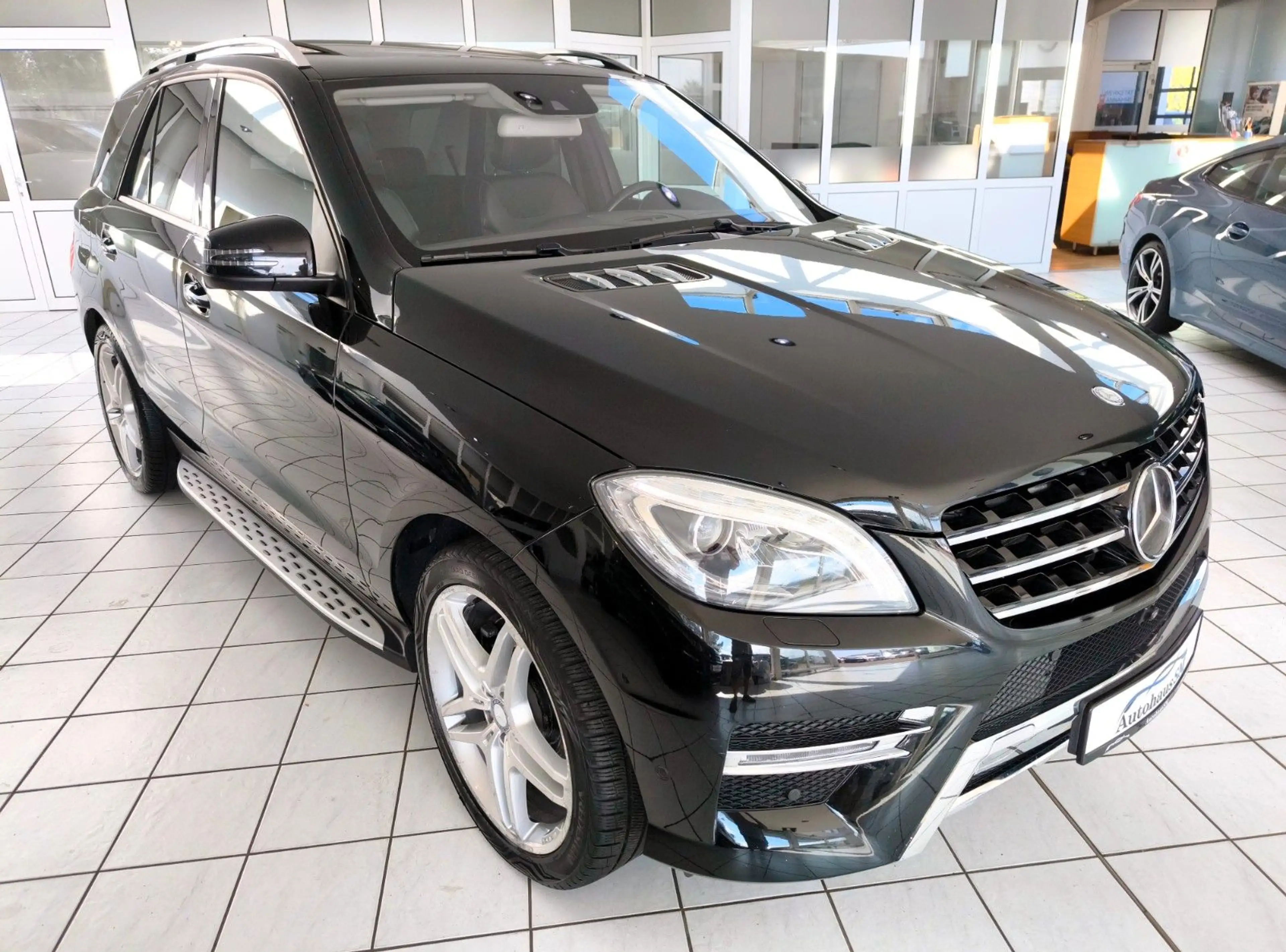 Mercedes-Benz ML 350 *4Matic*21 Zoll*AHK*AMG Paket*